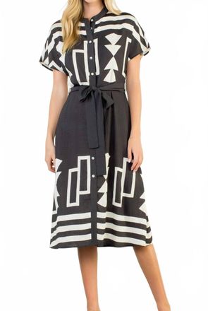 THML Clothing Short Sleeve Print Button Up Dress In Black