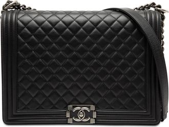 Chanel Pre-owned Womens Large Quilted Lambskin Boy Flap - Black Leather - One Size