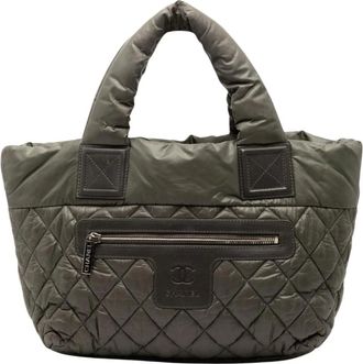 Chanel Pre-owned Tote Bags, female, Green, Size: ONE SIZE Pre-owned Quilted Tote Bag