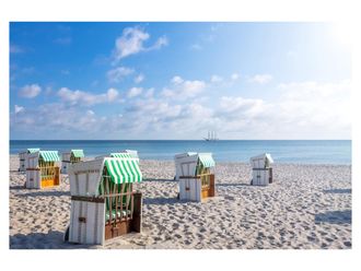 Schubiger M&ouml;bel Digitaldruck auf Acrylglas Strandk&ouml;rbe