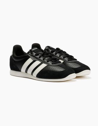 adidas Womens Adidas Barreda Lo Womens Black/White Trainers - Size: UK 6 / eu 39.5 / us 7.5