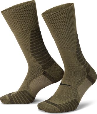 Nike Unisex Outdoor Cushioned Crew Socks (1 Pair) in Green | FD8472-222