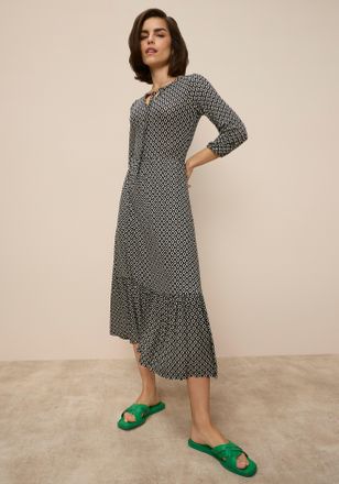 Tamaris Midikleid TAMARIS, Damen, Gr. 34, N-Gr, schwarz (schwarz sand), Jersey, Obermaterial: 95% Viskose, 5% Elasthan, ausgestellt lang, Rundhals, elastische